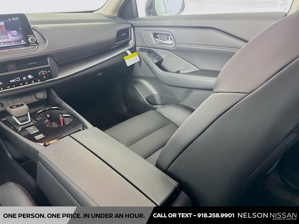 New 2026 Nissan Rogue Dark Armor FWD image 23