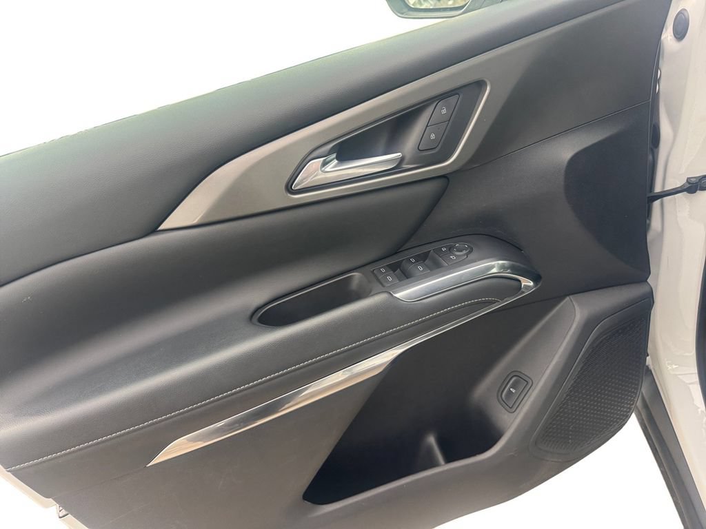Used 2024 Chevrolet Traverse LS FWD image 19