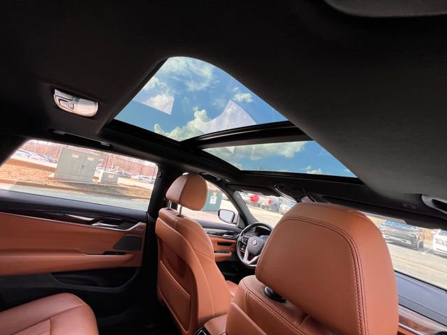 Used 2018 BMW 640i Gran Turismo xDrive w/ M Sport Package image 30