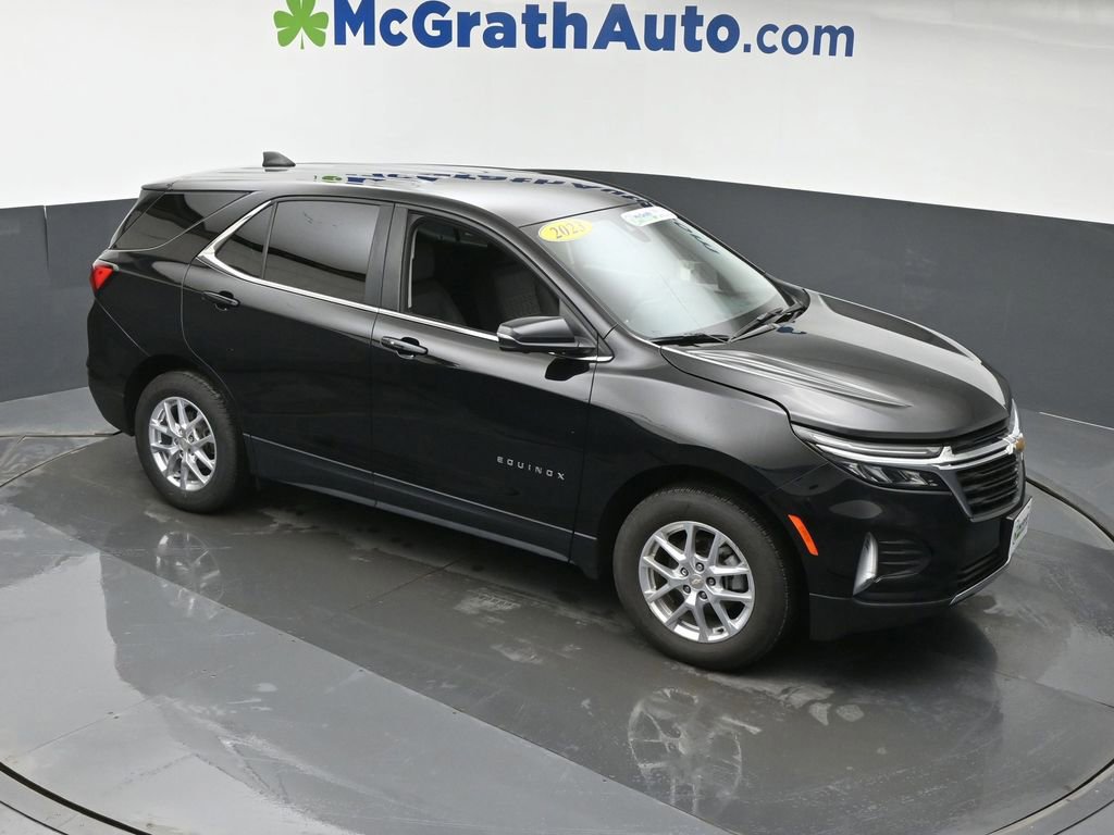 Used 2023 Chevrolet Equinox LT AWD/4WD image 3