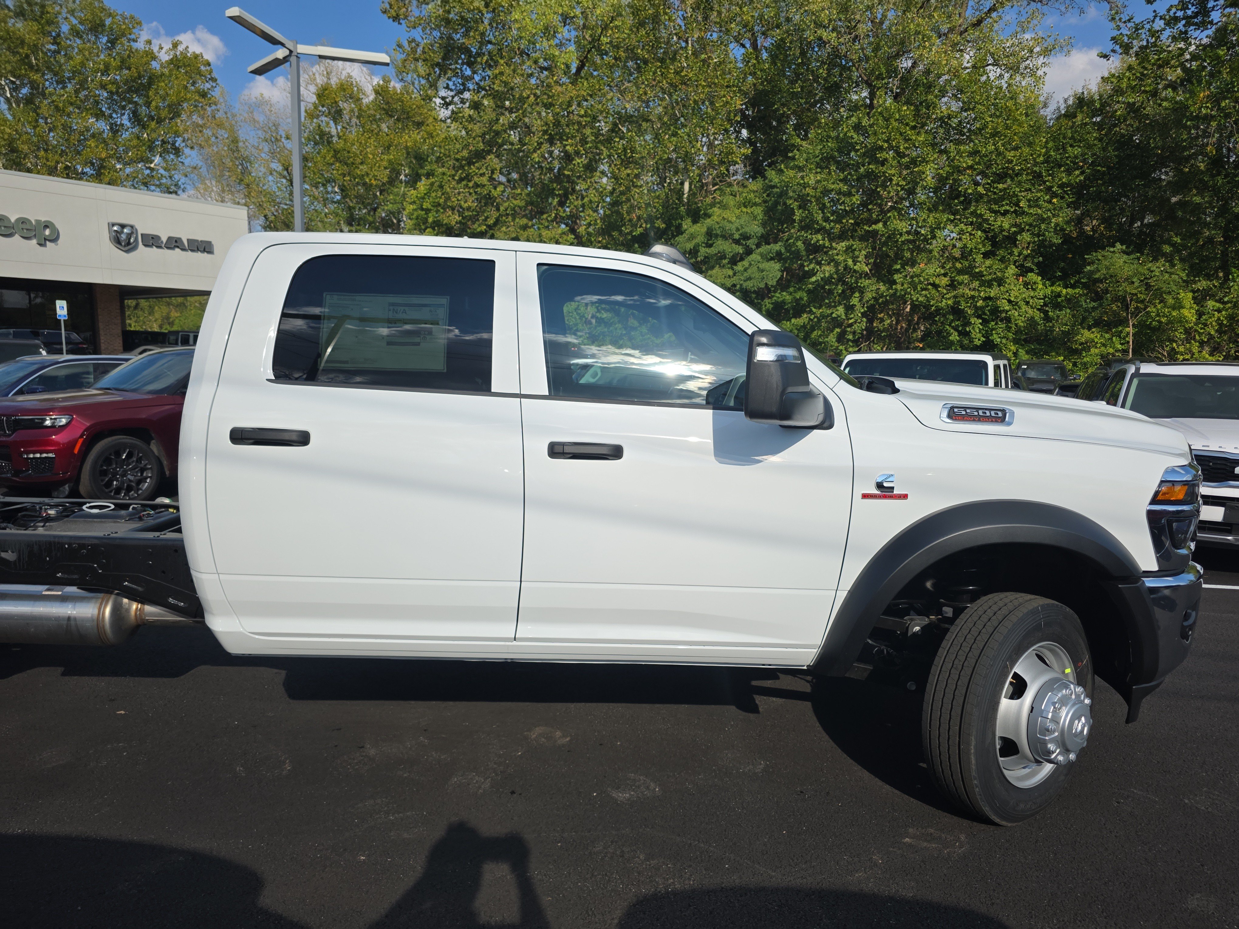 New 2026 RAM 5500 Tradesman AWD/4WD image 21