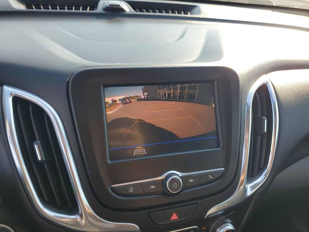 Used 2021 Chevrolet Equinox LT image 23