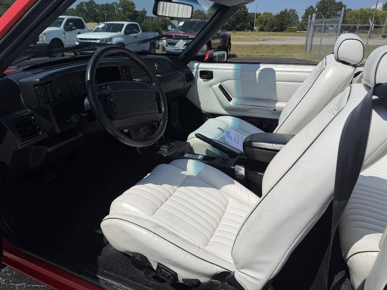 Used 1992 Ford Mustang LX RWD image 10