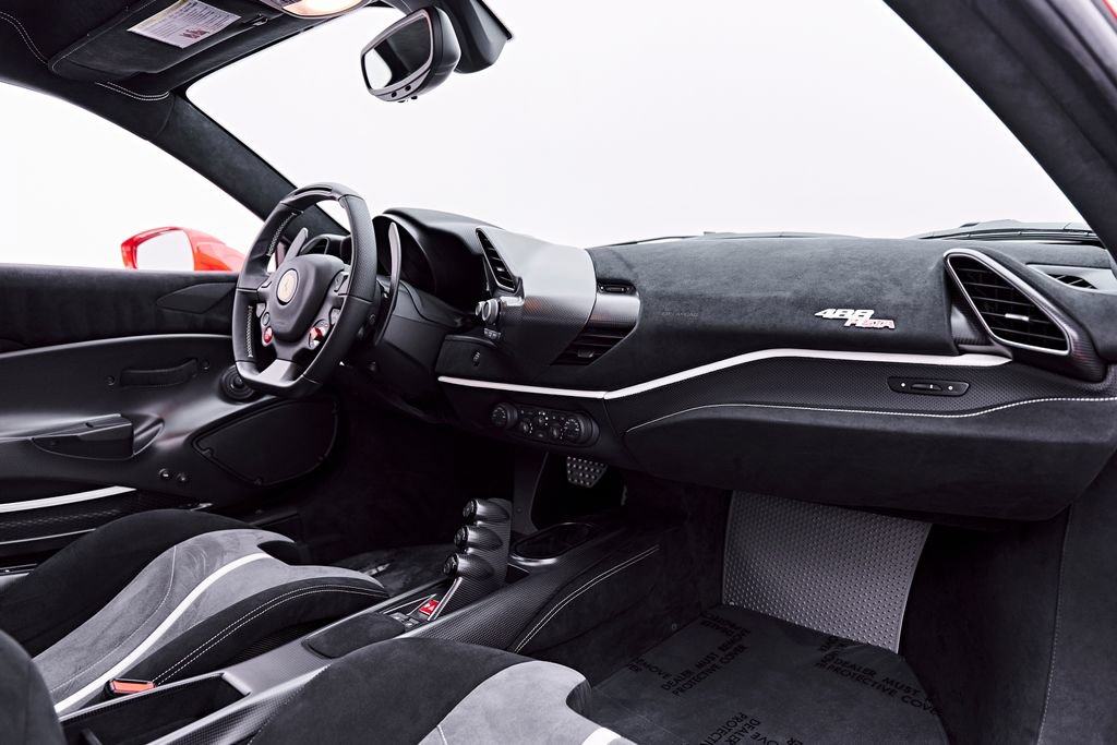 Used 2020 Ferrari 488 Pista Coupe RWD image 67