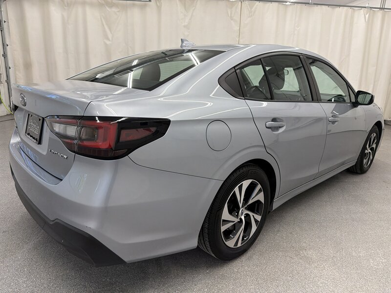 Used 2024 Subaru Legacy Premium AWD/4WD image 5