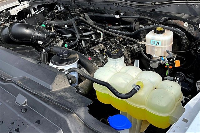 Used 2024 Ford F250 XL w/ Snow Plow/Camper Package image 26