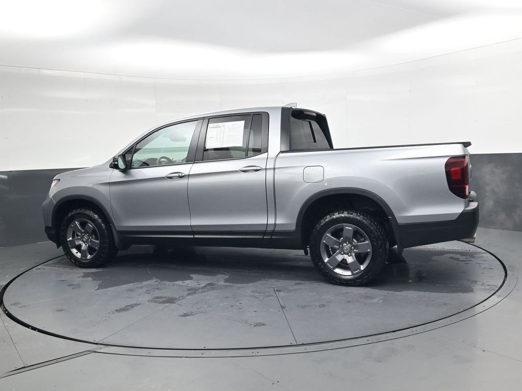 Used 2024 Honda Ridgeline TrailSport image 6