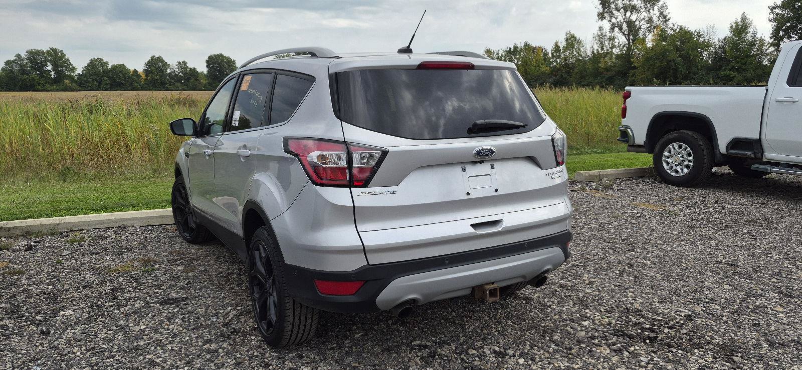 Used 2017 Ford Escape Titanium w/ Canadian Touring Package AWD/4WD image 4