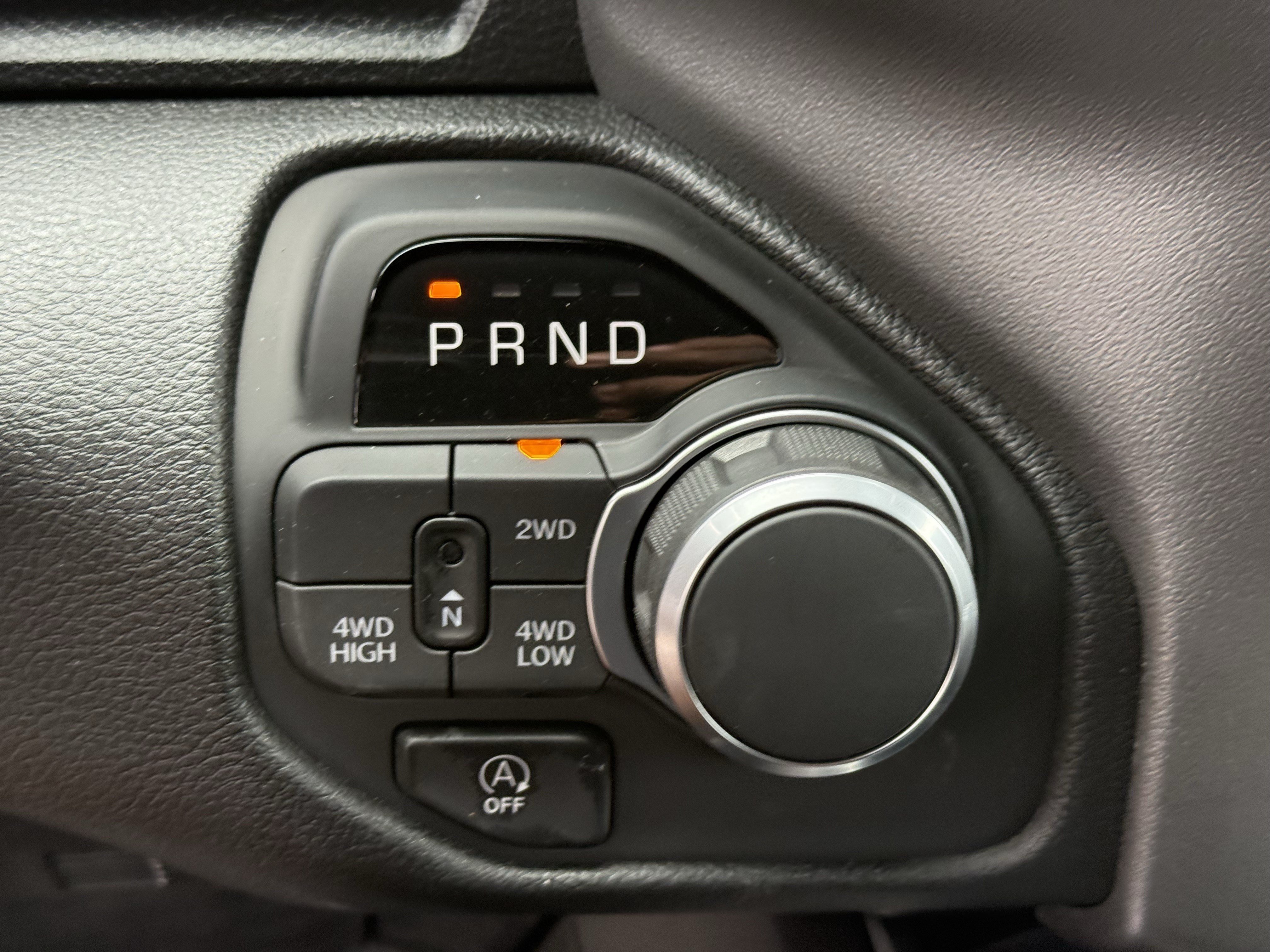 New 2026 RAM 1500 Express AWD/4WD image 25