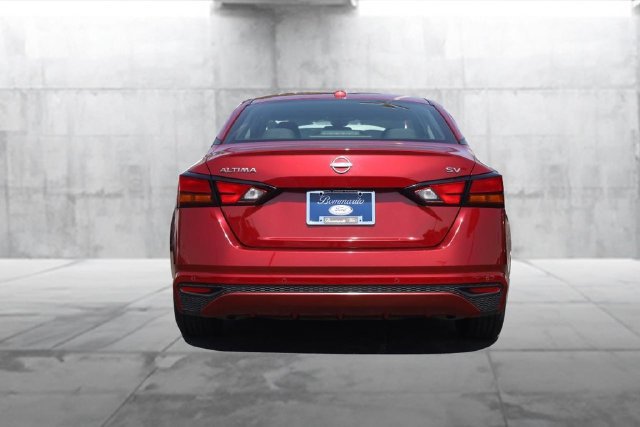 Used 2024 Nissan Altima 2.5 SV FWD image 6