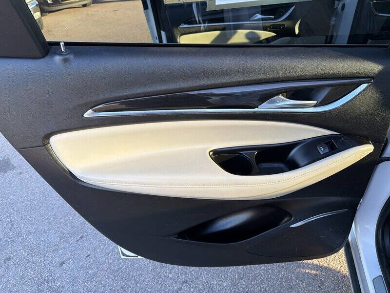 Used 2019 Buick Enclave Premium w/ Experience Buick Package AWD/4WD image 16