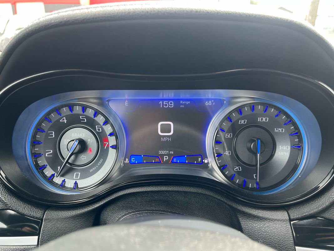 Used 2023 Chrysler 300 S image 21