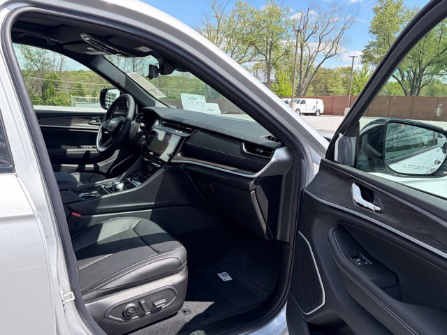 New 2026 Jeep Grand Cherokee Limited AWD/4WD image 27