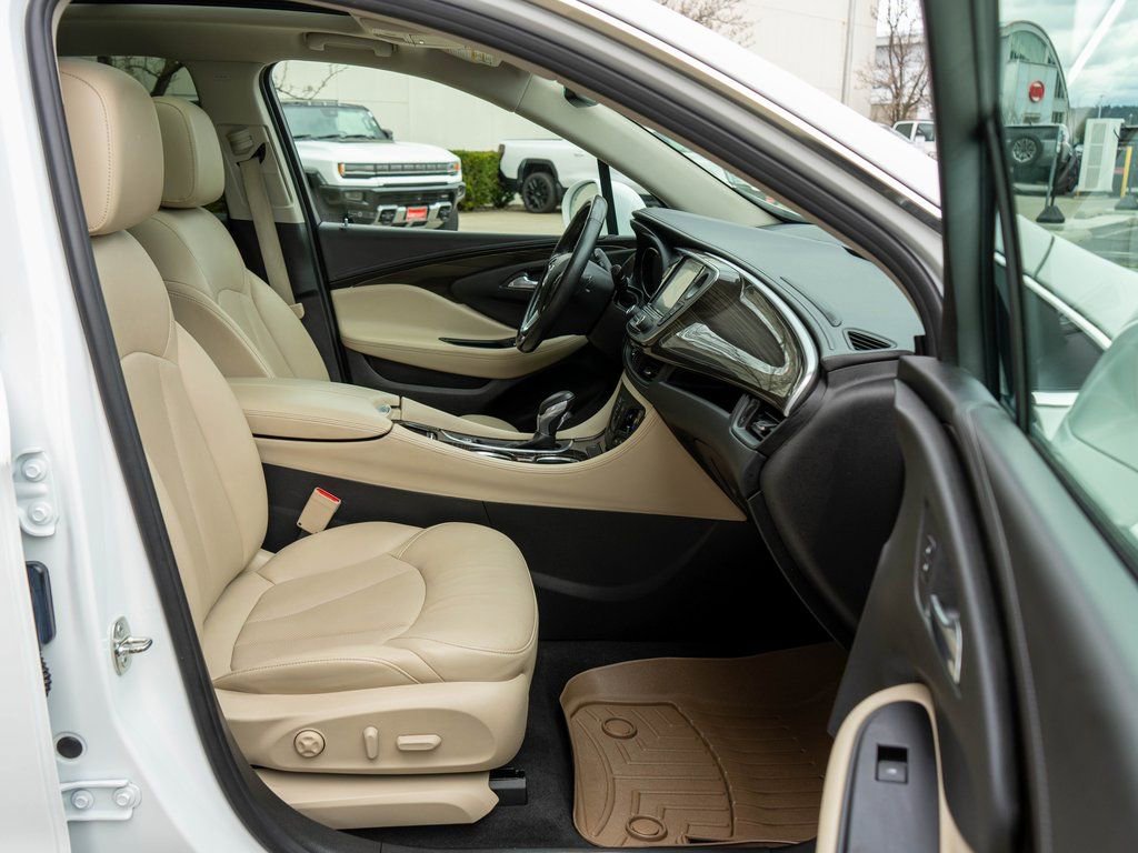 Used 2019 Buick Envision Essence w/ LPO, Active Package image 10