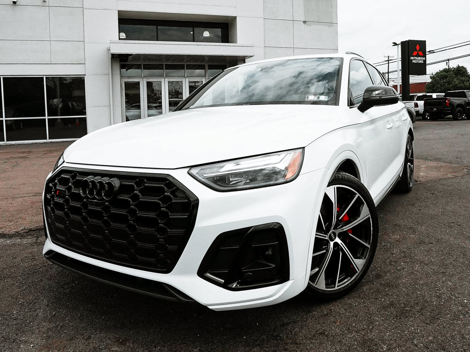 Used 2023 Audi SQ5 Premium Plus w/ Premium Plus Package AWD/4WD image 48