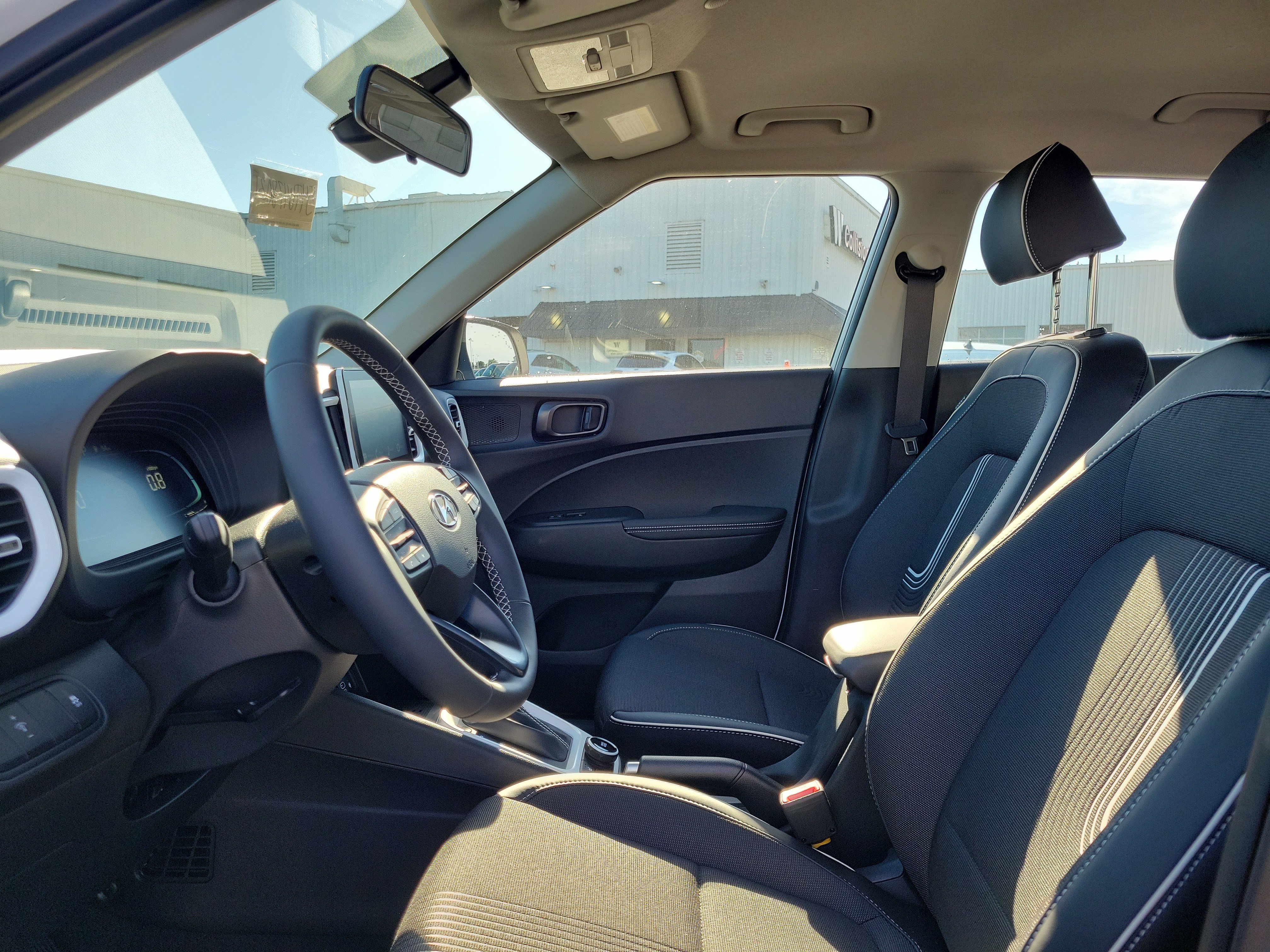 New 2026 Hyundai Venue SEL FWD image 14