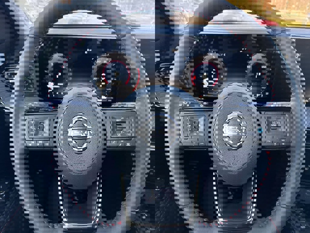 New 2026 Nissan Kicks SR w/ SR Premium Package image 14