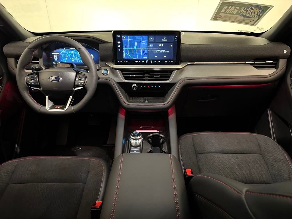 New 2025 Ford Explorer ST image 5