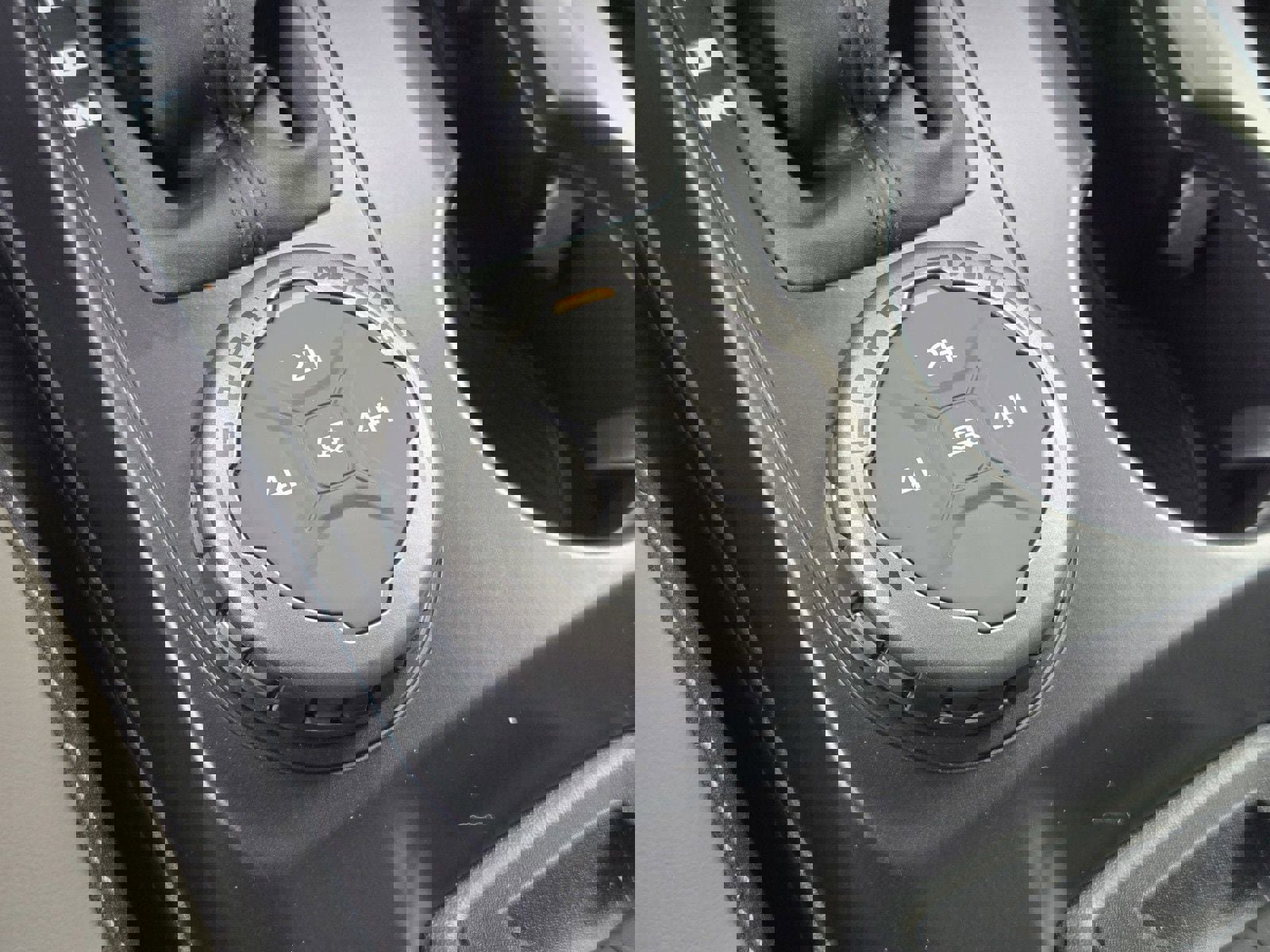 New 2026 Ford Bronco Outer Banks image 10