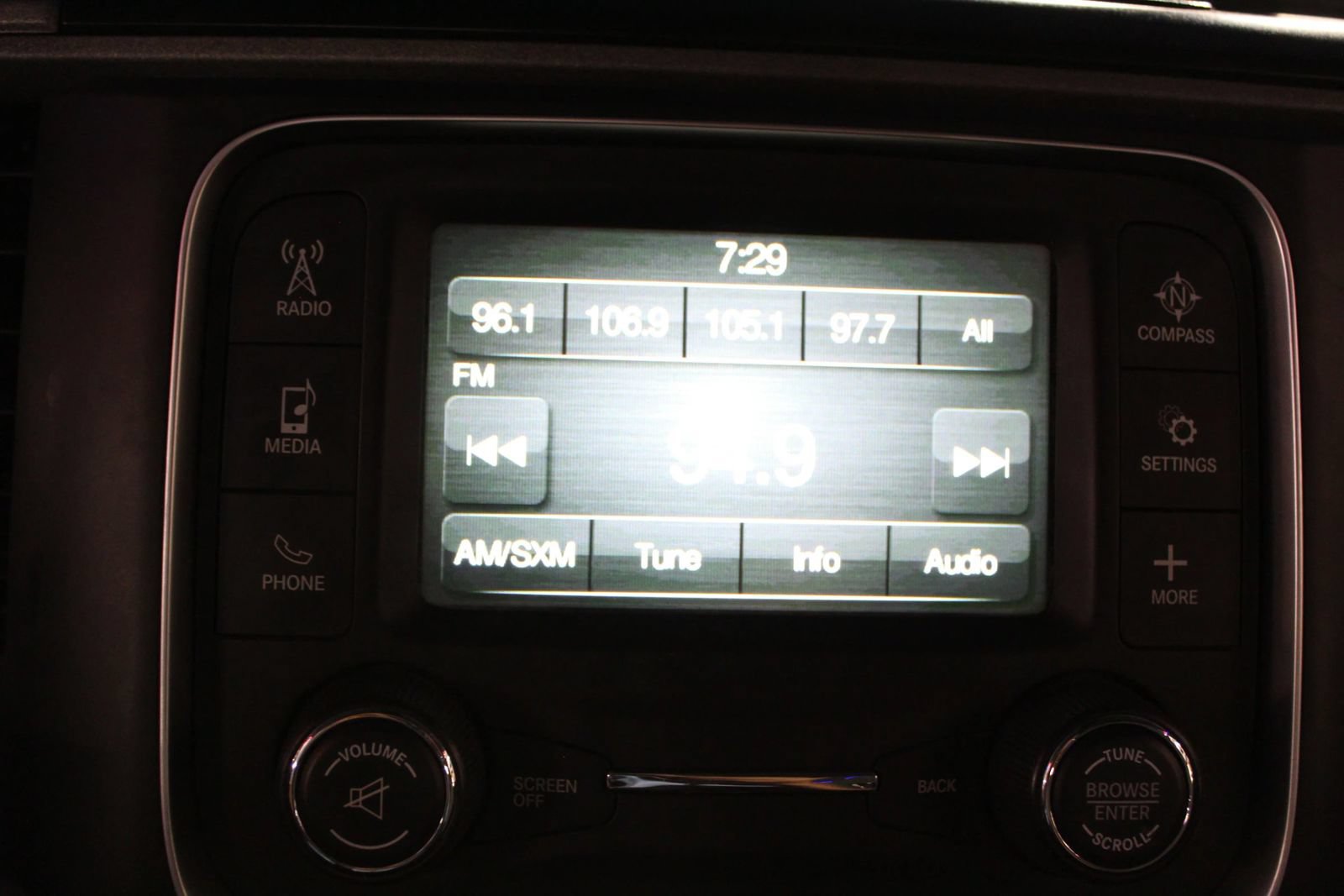 Used 2017 RAM 1500 Tradesman w/ Power & Remote Entry Group RWD image 15