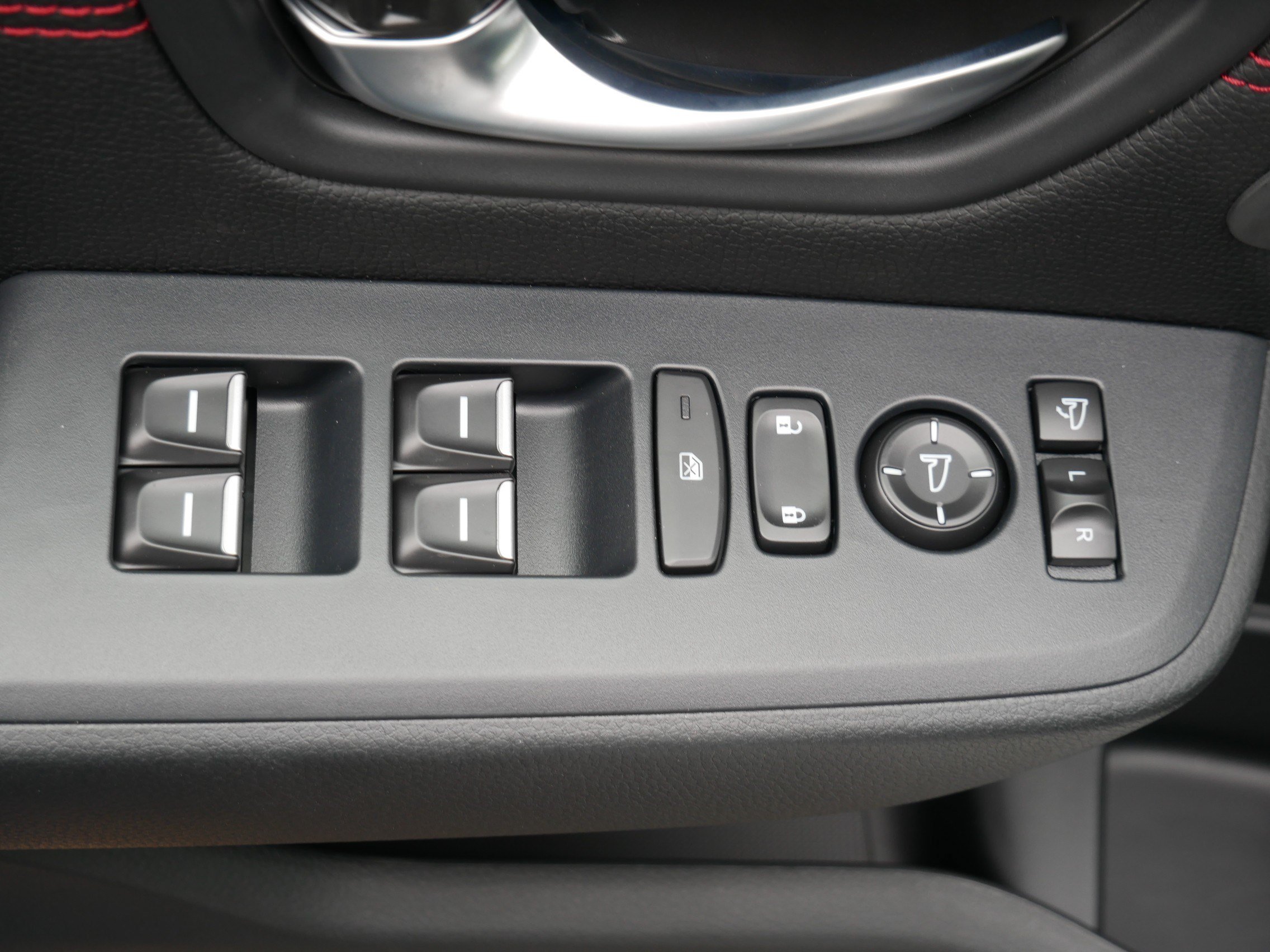 New 2026 Honda Pilot Black Edition image 15
