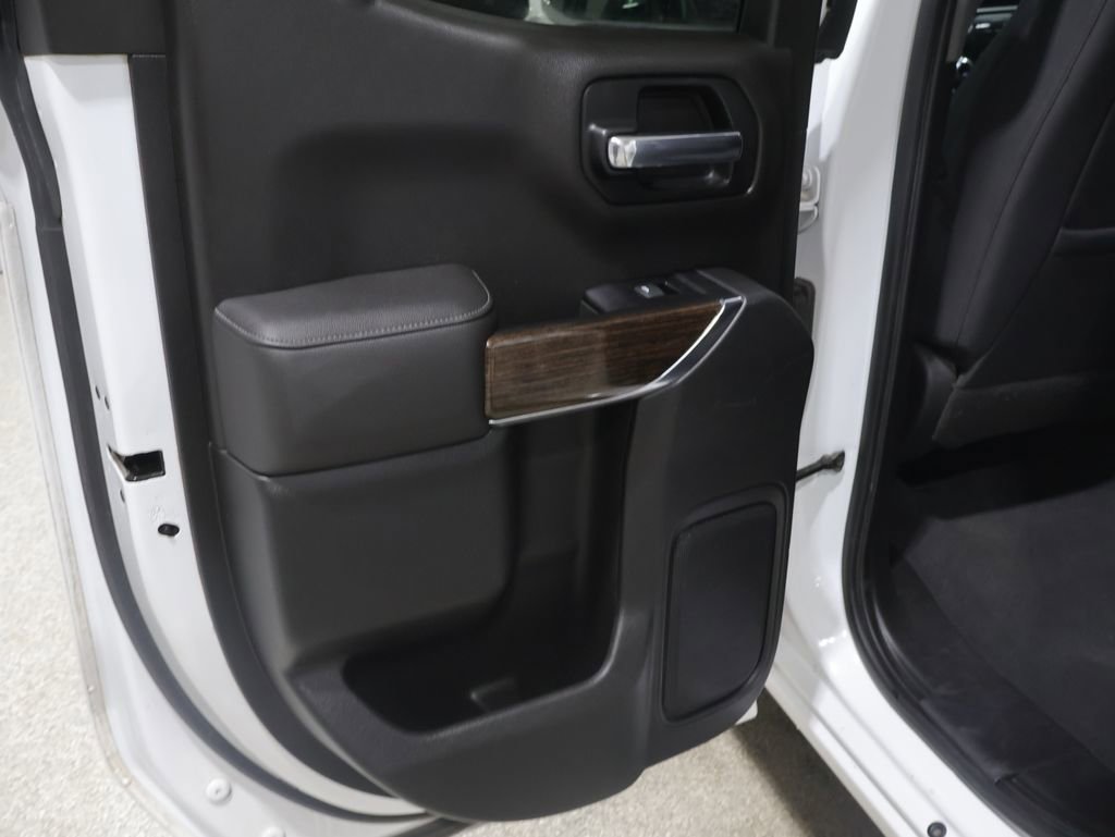 Used 2019 GMC Sierra 1500 SLE image 19