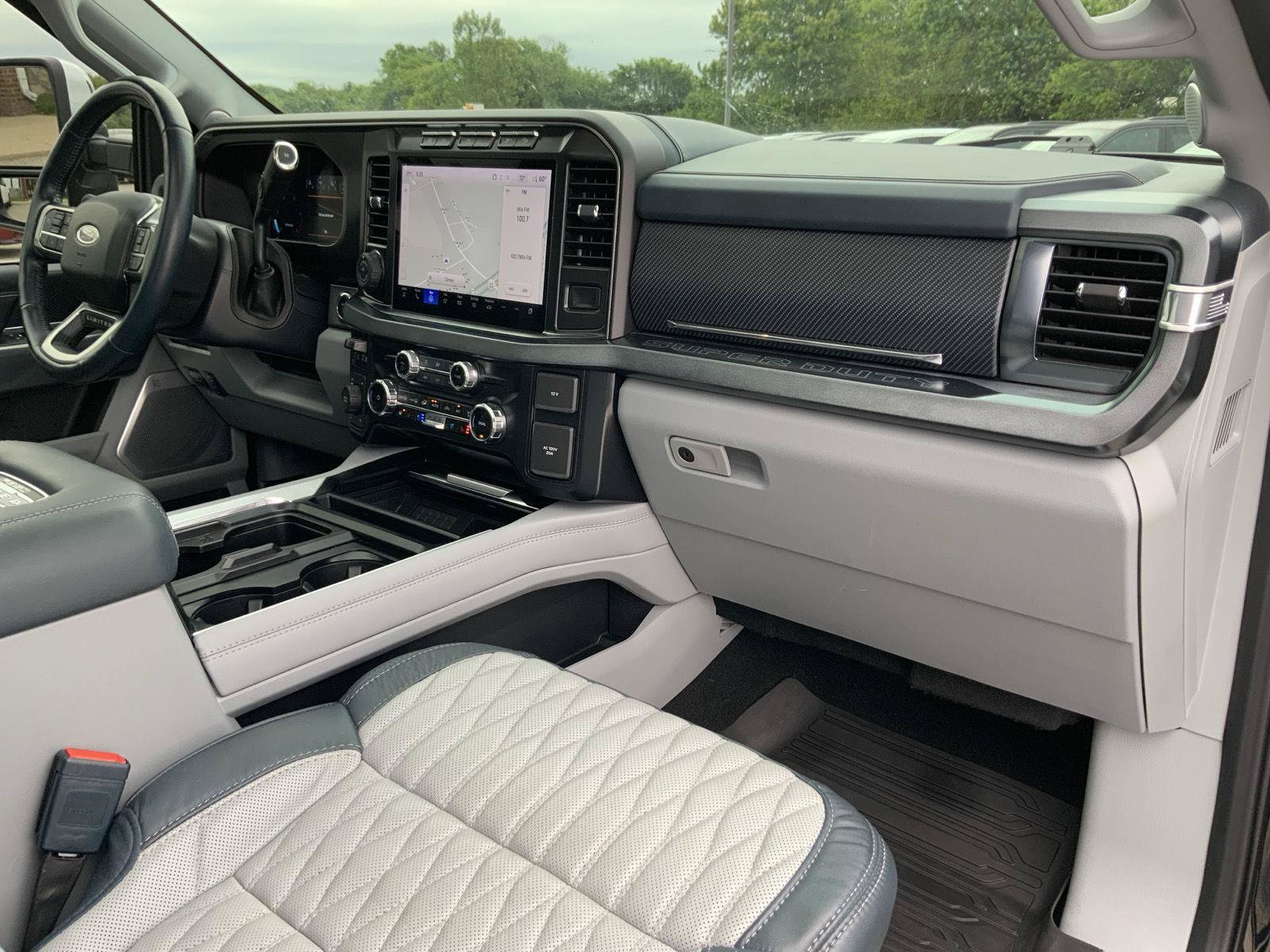 Used 2024 Ford F350 Limited w/ FX4 Off-Road Package AWD/4WD image 74