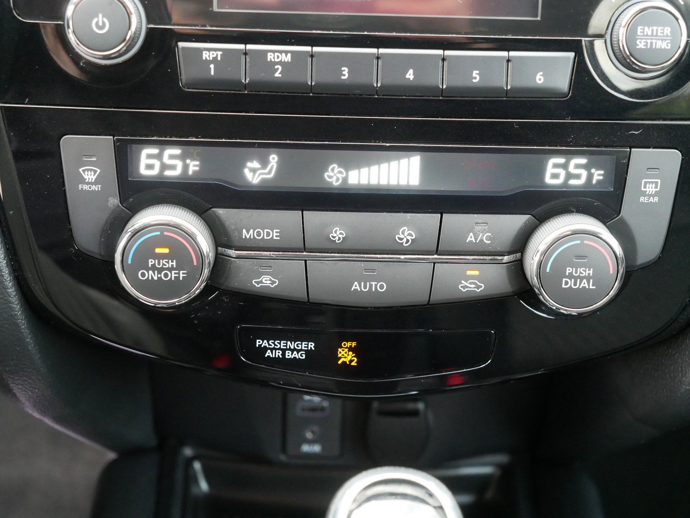 Certified 2017 Nissan Rogue SV AWD/4WD image 23