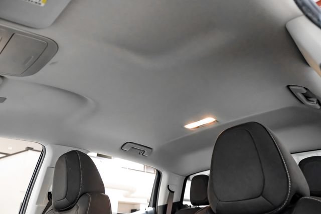 Used 2020 Chevrolet Colorado LT w/ Safety Package RWD image 29