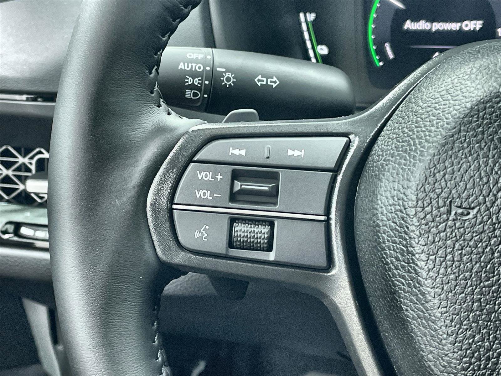 New 2025 Honda Accord EX-L image 18