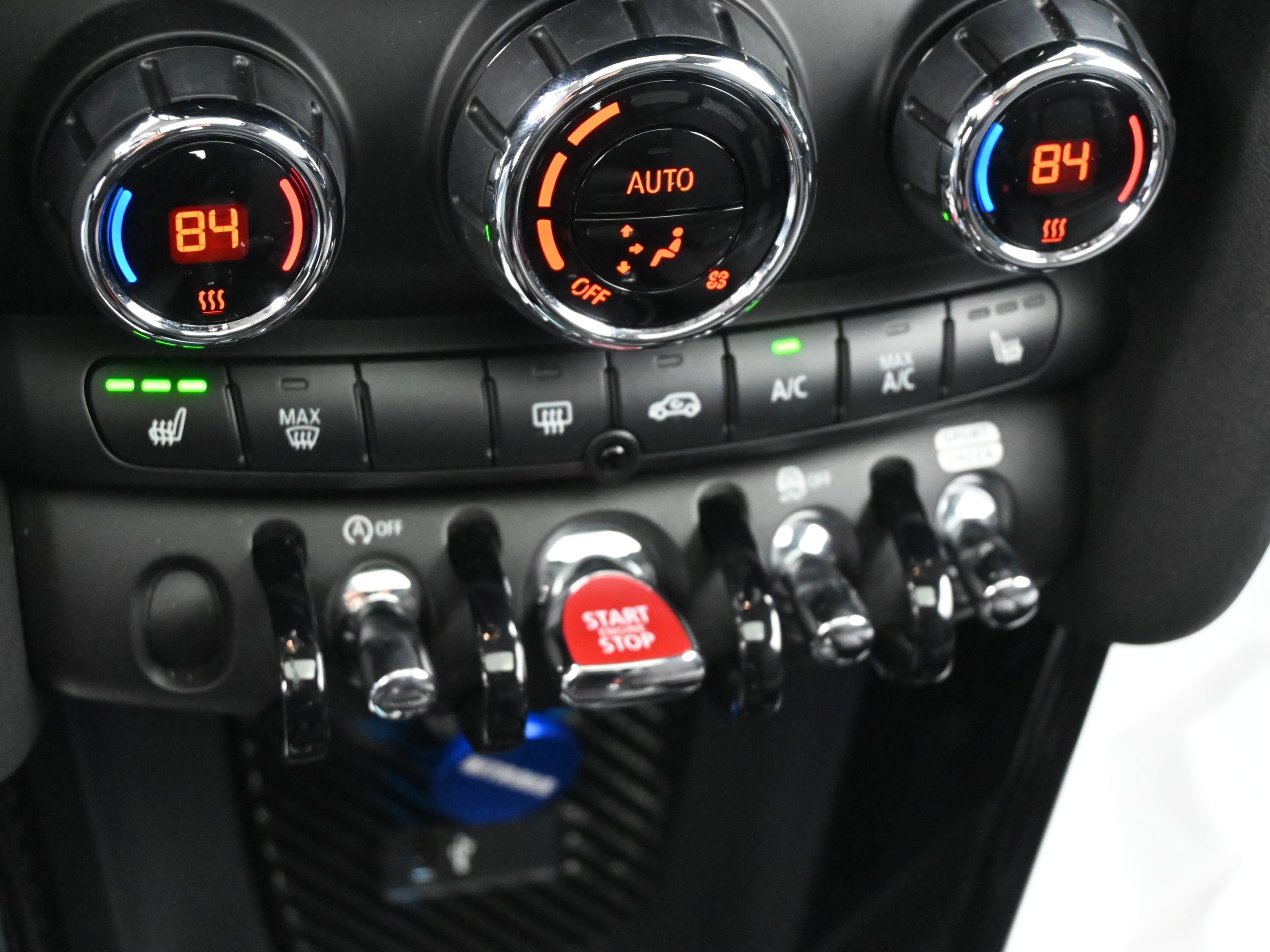 Used 2021 MINI Cooper S w/ 6.5" Touchscreen Package image 45