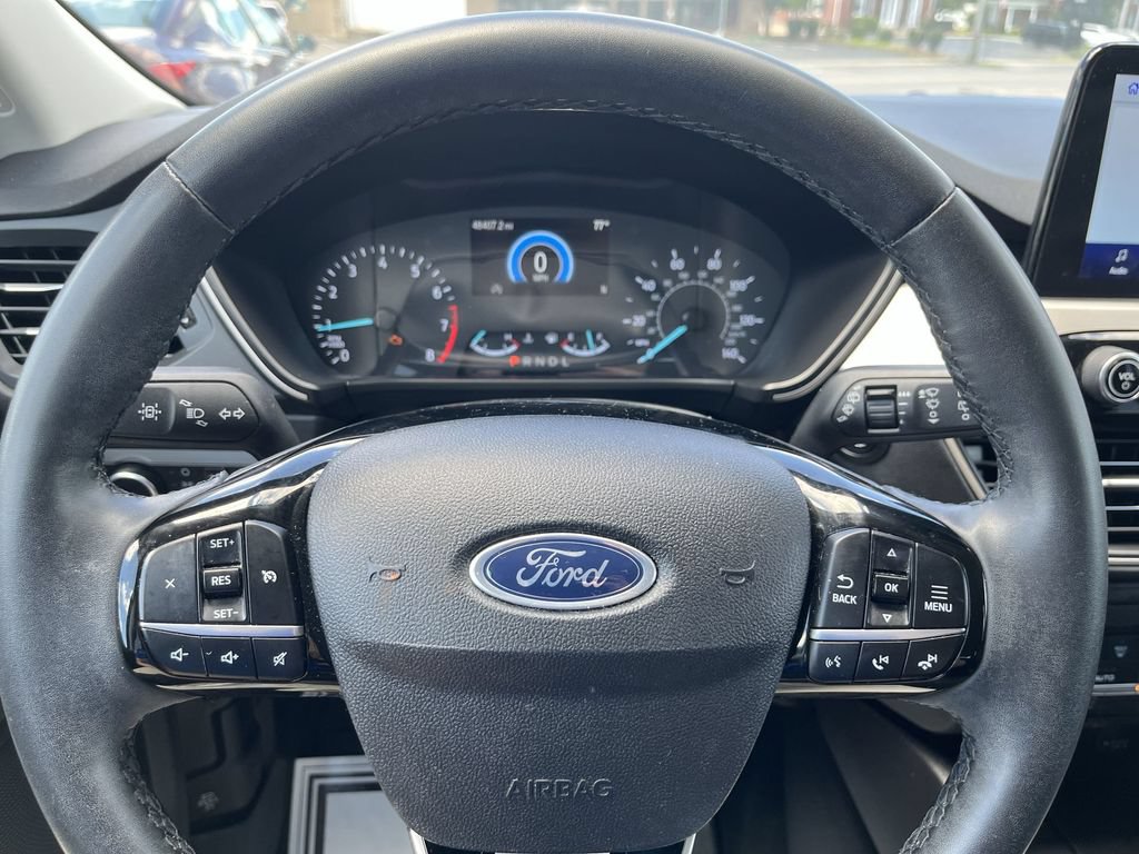 Used 2022 Ford Escape SEL AWD/4WD image 14