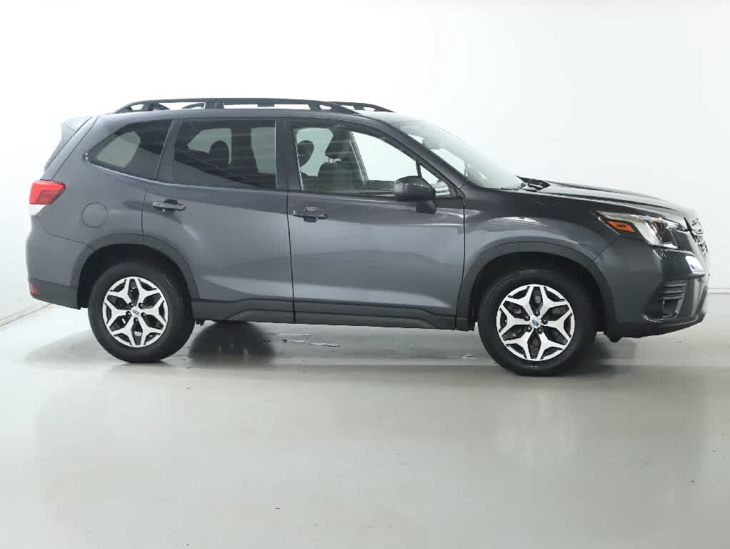 Certified 2024 Subaru Forester Premium AWD/4WD image 11