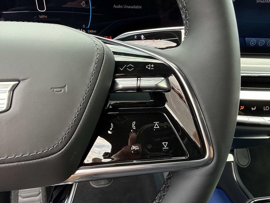 New 2026 Cadillac Lyriq Signature Luxury w/ Nappa Leather Package RWD image 29