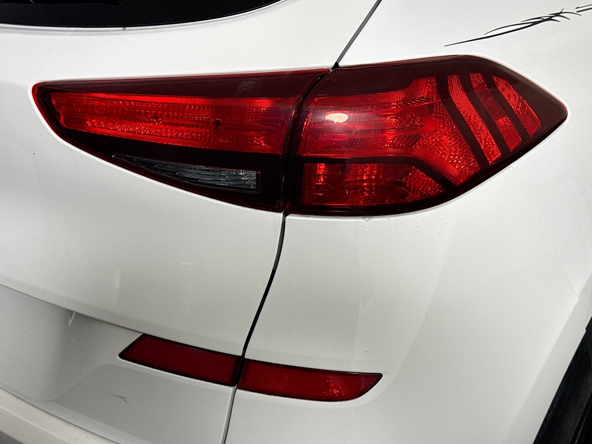 Used 2019 Hyundai Tucson Value FWD image 34