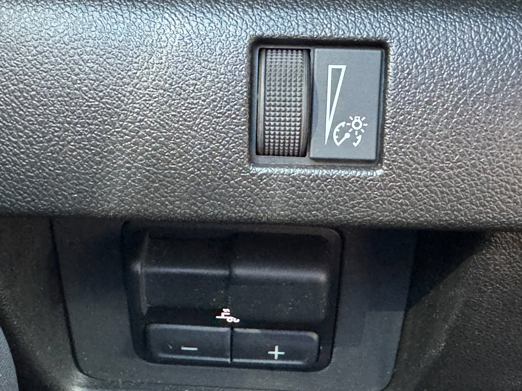 Used 2023 Chevrolet Colorado Z71 w/ Z71 Convenience Package 2 image 20