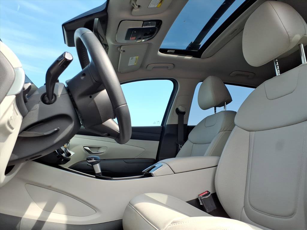 Certified 2025 Hyundai Tucson SEL AWD/4WD image 28
