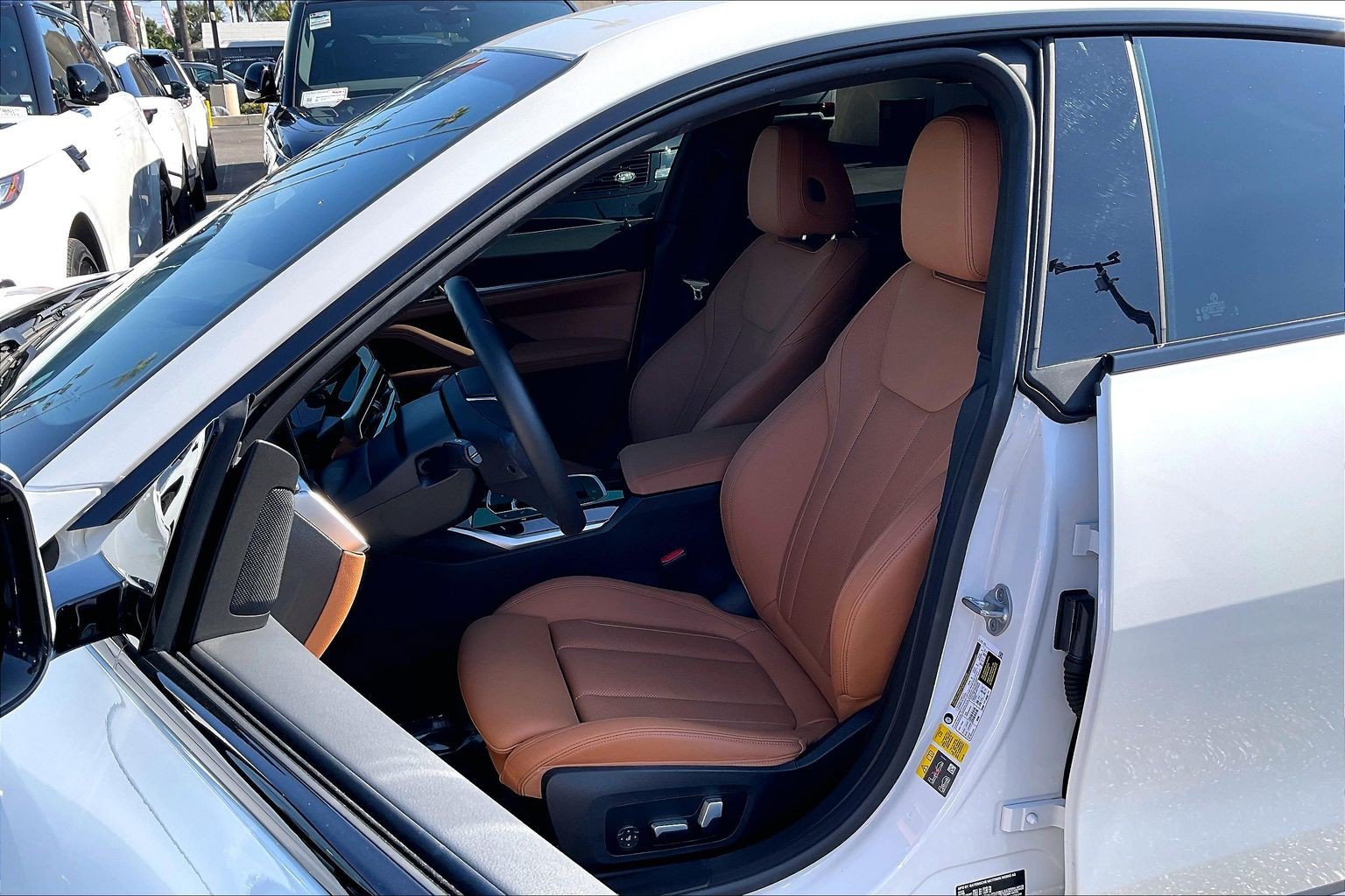 Used 2023 BMW i4 eDrive35 w/ Premium Package RWD image 8