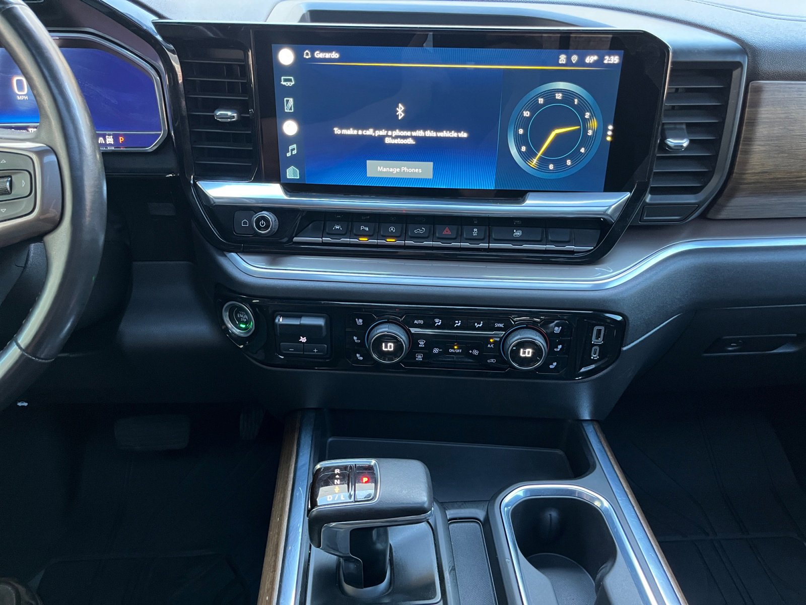 Used 2022 Chevrolet Silverado 1500 High Country w/ High Country Premium Package image 23