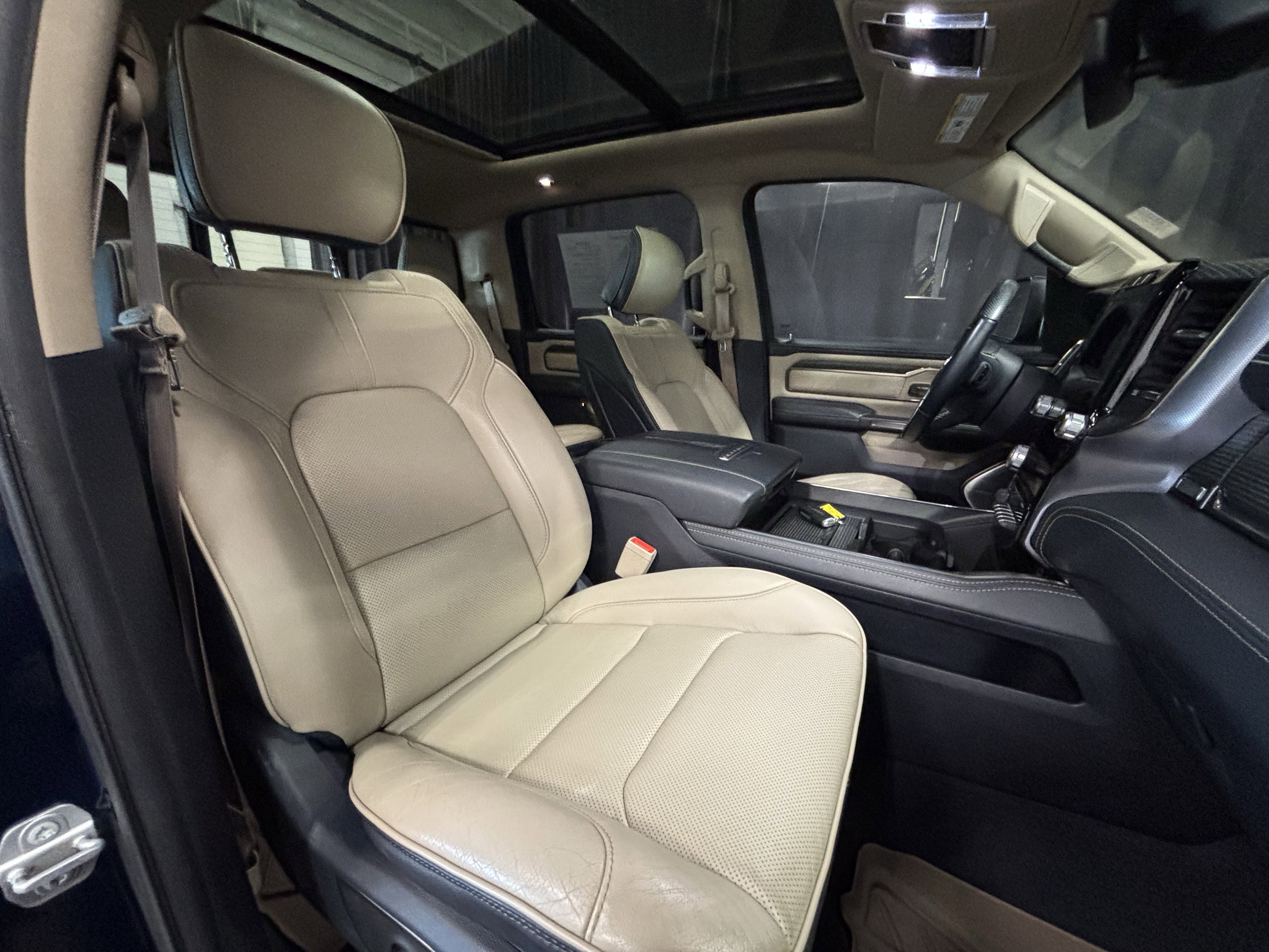 Used 2020 RAM 1500 Limited image 41