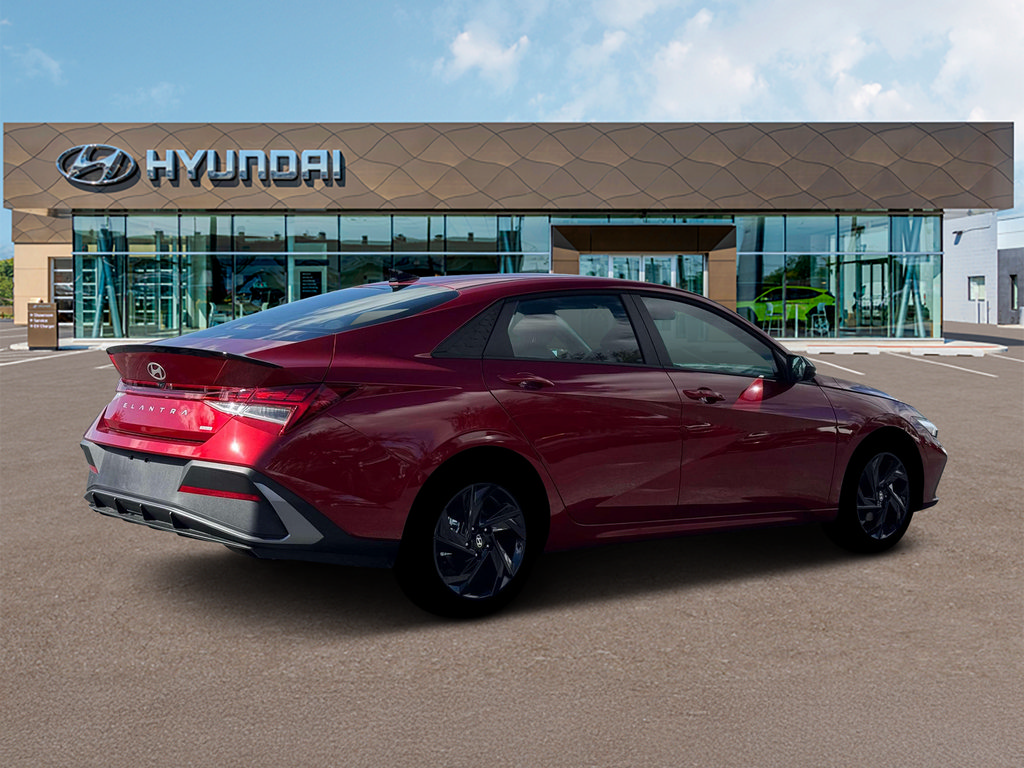 New 2026 Hyundai Elantra SEL FWD image 8