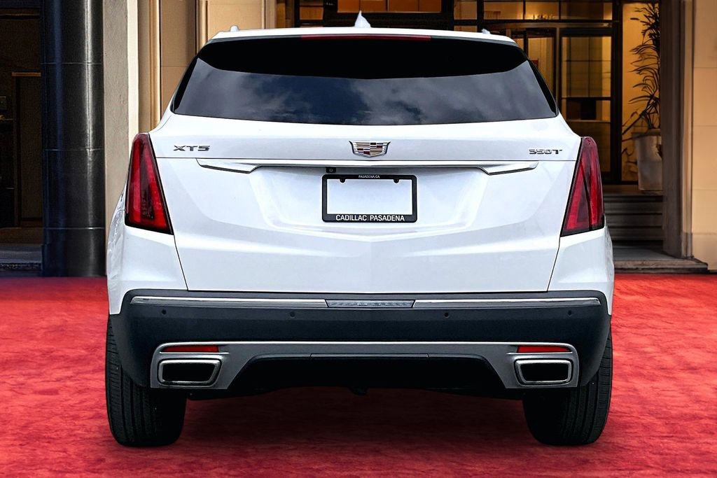 Certified 2024 Cadillac XT5 Premium Luxury FWD image 5