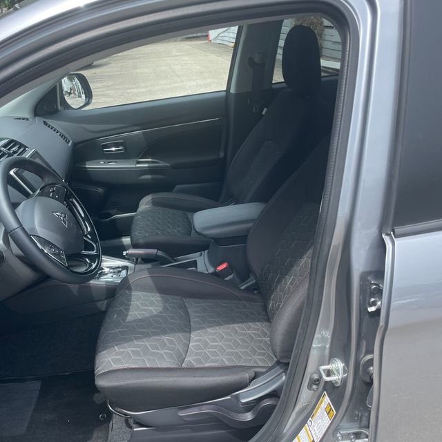 Used 2026 Mitsubishi Outlander Sport ES AWD/4WD image 11