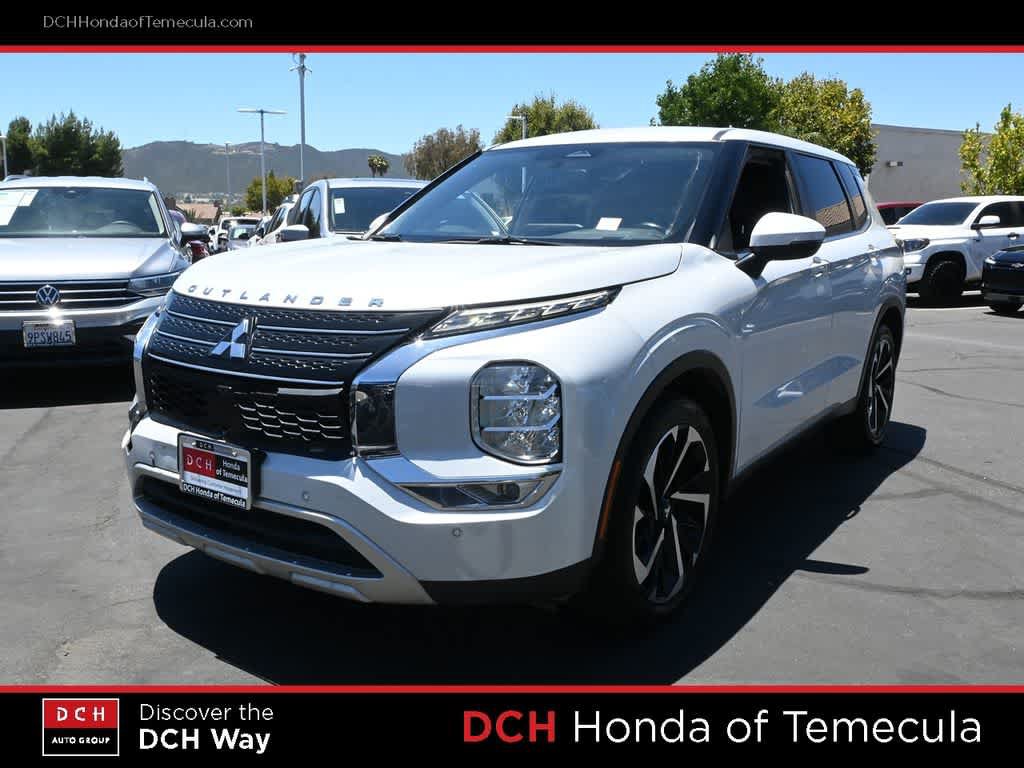 Used 2024 Mitsubishi Outlander SE