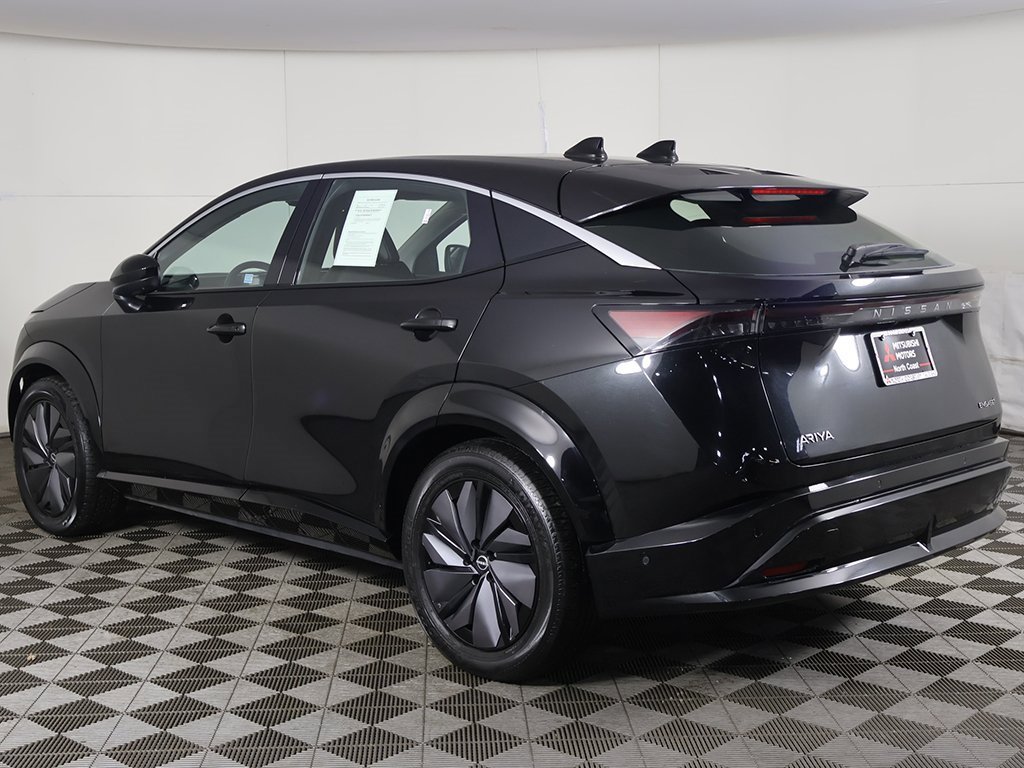 Used 2023 Nissan Ariya FWD image 12