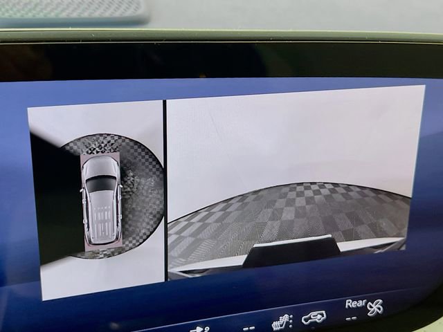 Certified 2025 Buick Enclave Avenir image 13