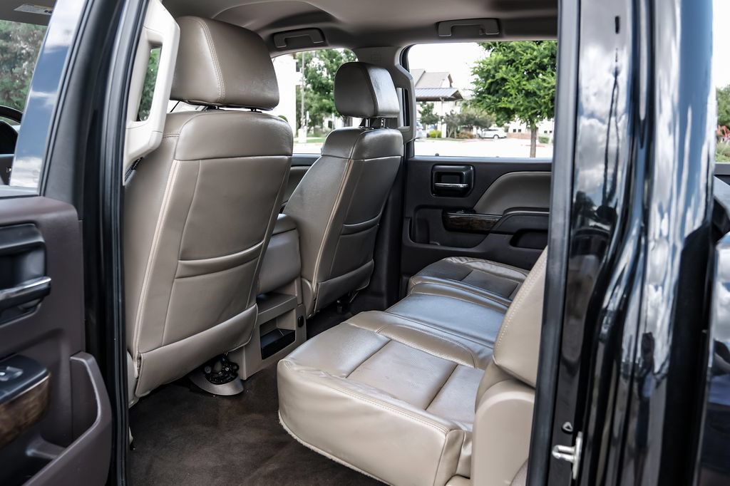 Used 2016 Chevrolet Silverado 1500 LT w/ Texas Edition RWD image 34