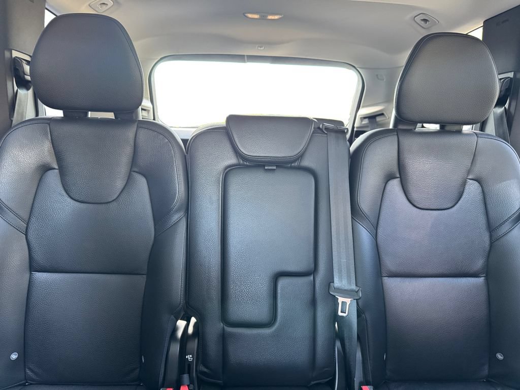 Certified 2023 Volvo XC90 T8 Plus AWD/4WD image 25