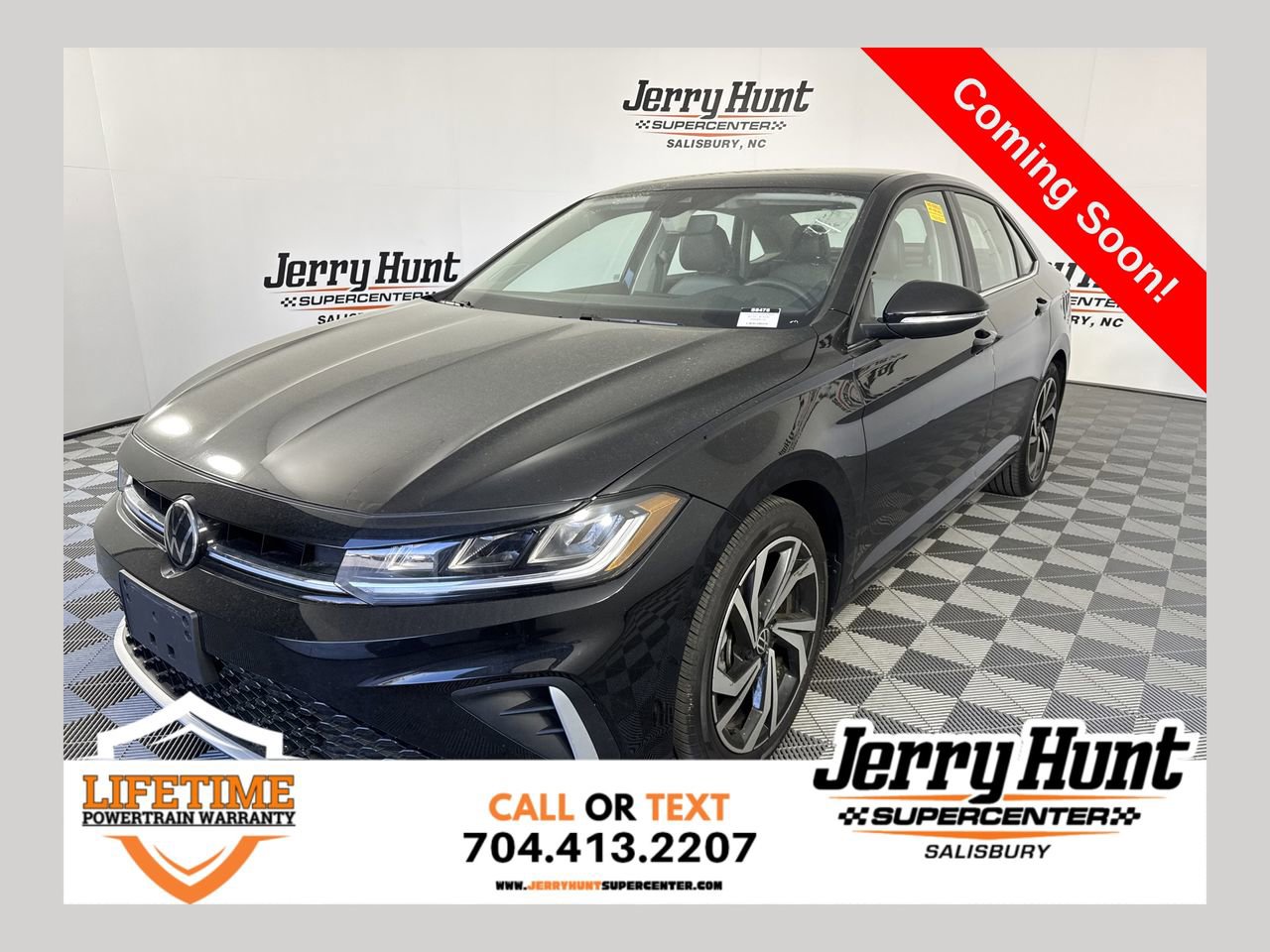 Used 2025 Volkswagen Jetta SEL image 1