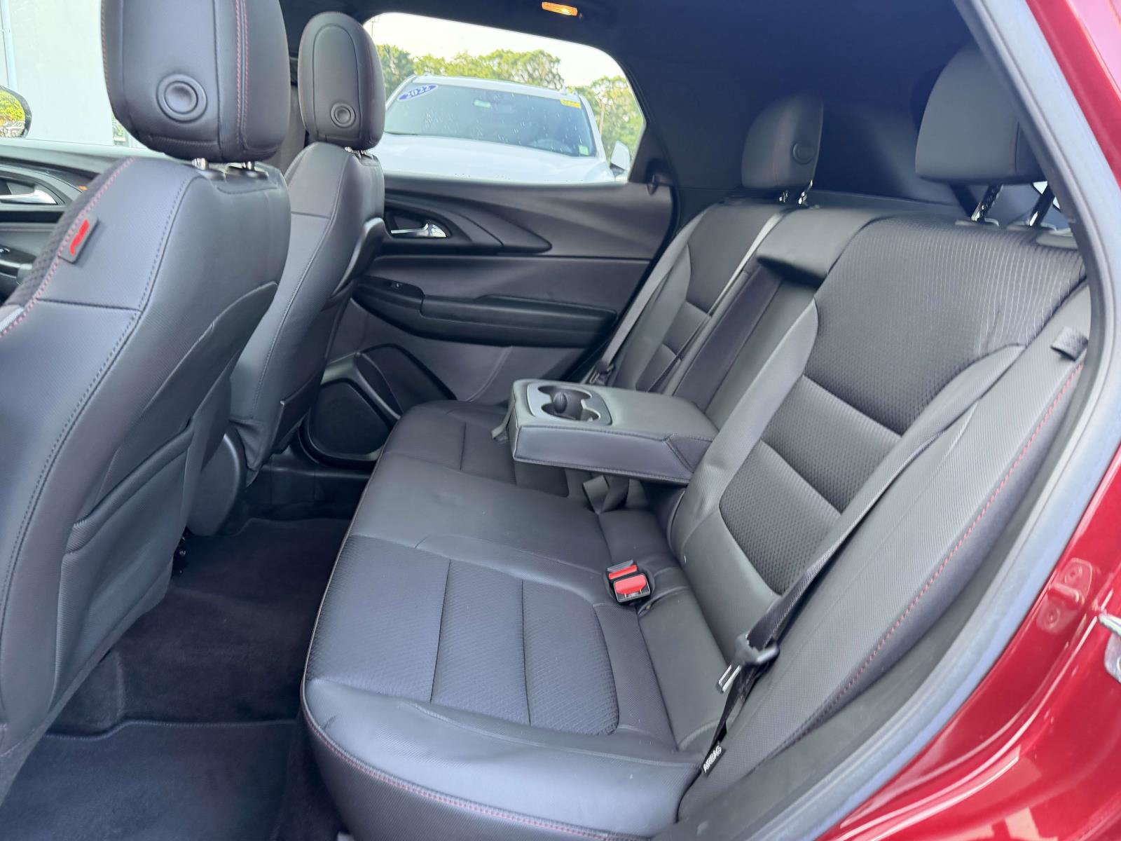 Used 2023 Chevrolet TrailBlazer RS w/ Sun and Liftgate Package AWD/4WD image 12